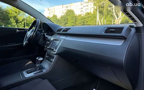 Volkswagen Passat 2010 - фото 10