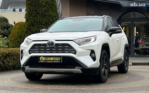 Toyota RAV4 2021 - фото 3
