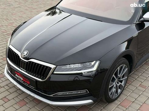 Skoda Superb 2020 - фото 12