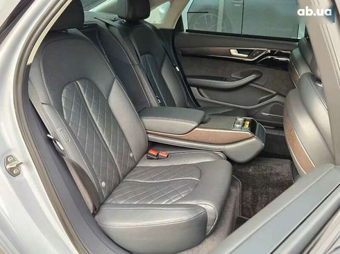 Audi A8 2017 - фото 27