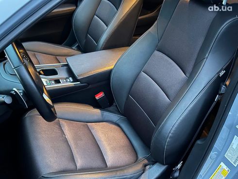 Honda Accord 2022 серый - фото 11