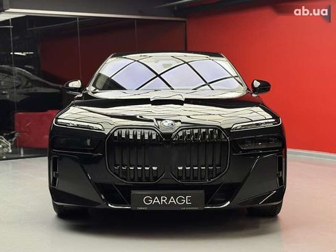 BMW 7 серия 2024 - фото 2