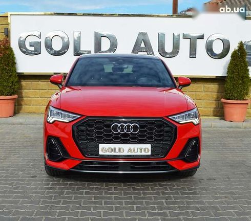 Audi Q3 2020 - фото 3
