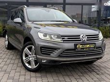 Продаж вживаних Volkswagen Touareg 2017 року - купити на Автобазарі
