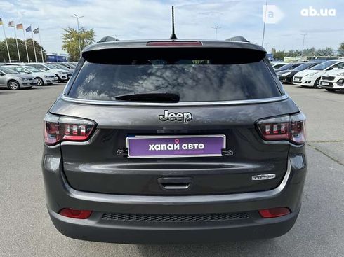 Jeep Compass 2021 - фото 7