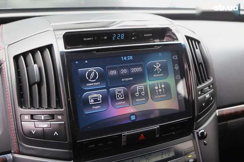 Toyota Land Cruiser 2011 - фото 16