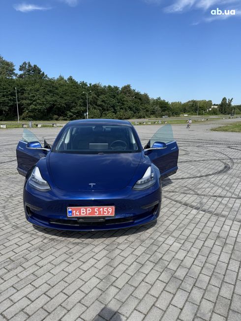 Tesla Model 3 2020 синий - фото 3