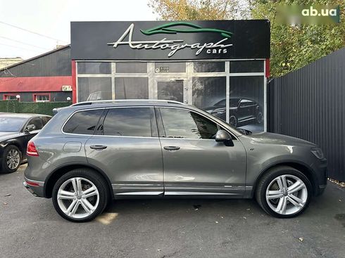 Volkswagen Touareg 2015 - фото 10