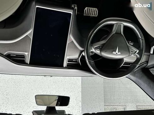 Tesla Model S 2020 - фото 19