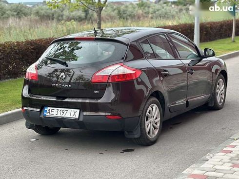 Renault Megane 2013 - фото 9