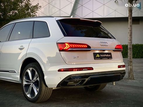 Audi Q7 2021 - фото 7