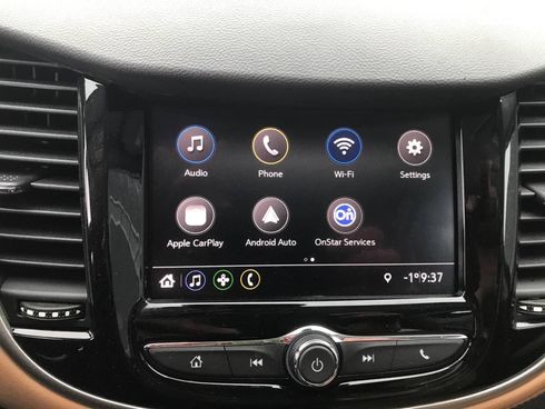 Chevrolet Trax 2019 синий - фото 17