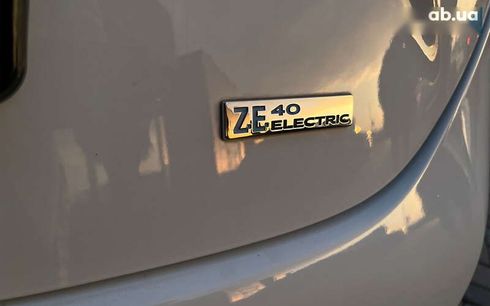 Renault Zoe 2018 - фото 25