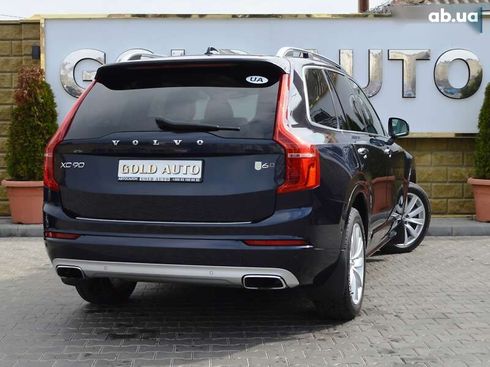 Volvo XC90 2016 - фото 12