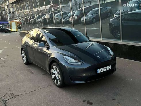 Tesla Model Y 2021 - фото 24