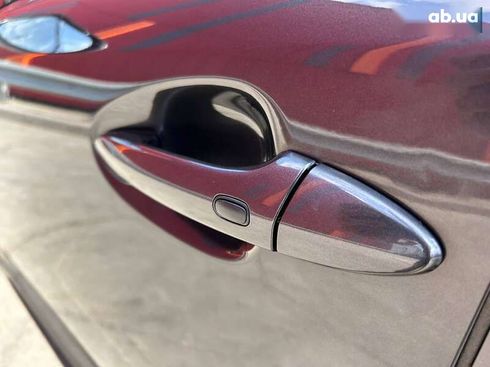 Lexus IS 2010 - фото 16