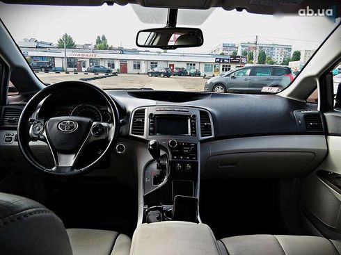 Toyota Venza 2014 - фото 17
