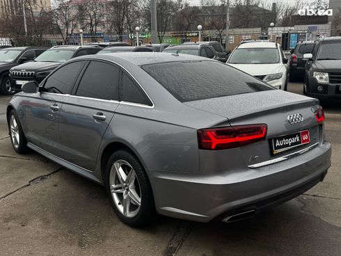 Audi A6 2016 серый - фото 4