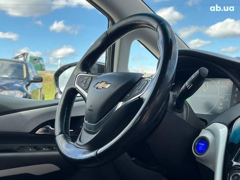 Chevrolet Bolt 2020 серый - фото 14