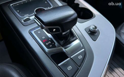Audi Q7 2016 - фото 20
