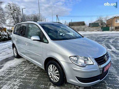 Volkswagen Touran 2008 - фото 4