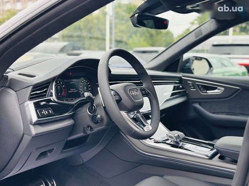 Audi RS Q8 2025 - фото 11