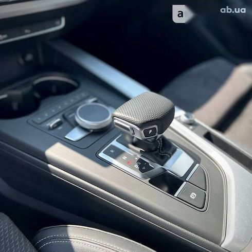 Audi A4 2017 - фото 23