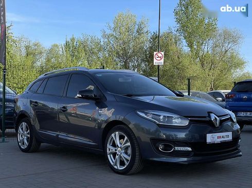 Renault Megane 2016 - фото 10