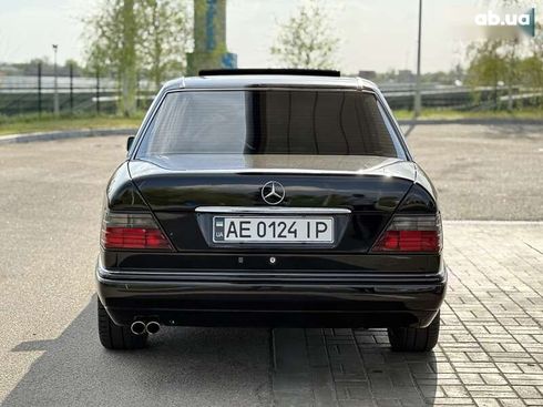 Mercedes-Benz E-Класс 1995 - фото 14