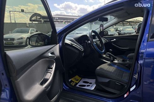 Ford Focus 2013 - фото 16