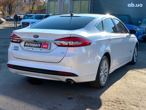 Ford Fusion 2016 белый - фото 5