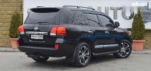 Toyota Land Cruiser 2012 - фото 13