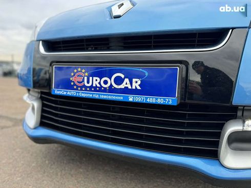 Renault Scenic 2012 - фото 17