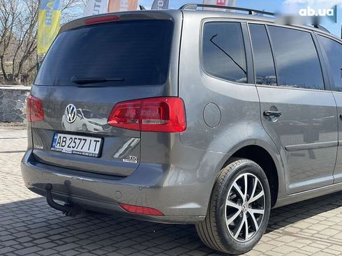 Volkswagen Touran 2012 - фото 16
