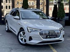 Продажа б/у Audi E-Tron 2019 года - купить на Автобазаре