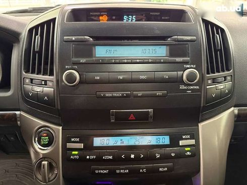 Toyota Land Cruiser 2008 - фото 27