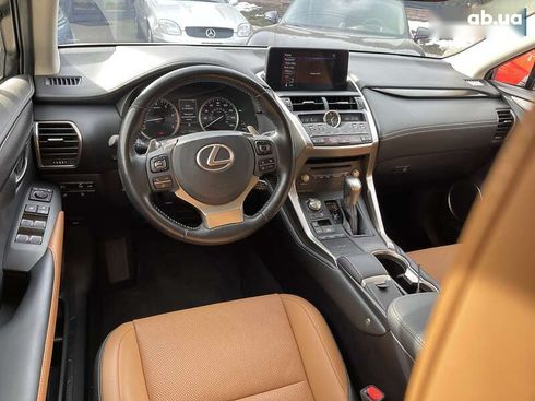 Lexus NX 2019 - фото 20