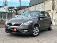 Купить Kia Cee'd бу в Украине - купить на Автобазаре