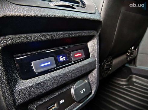 Volkswagen Tiguan 2018 - фото 18