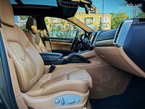 Porsche Cayenne 2016 - фото 29