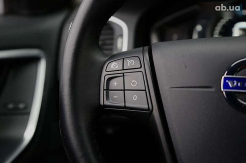 Volvo S60 2017 - фото 24