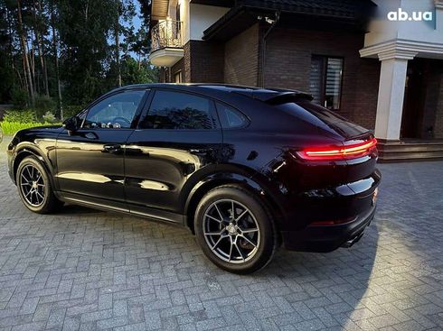 Porsche Cayenne Coupe 2023 - фото 6