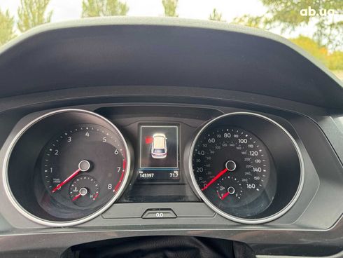 Volkswagen Tiguan 2017 черный - фото 24
