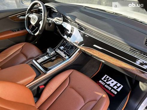 Audi Q8 2021 - фото 16