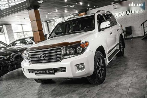 Toyota Land Cruiser 2014 - фото 18