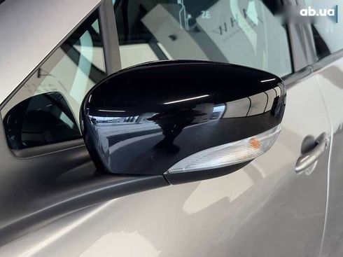 Renault Zoe 2016 - фото 16