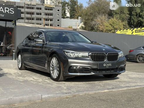 BMW 7 серия 2017 - фото 3