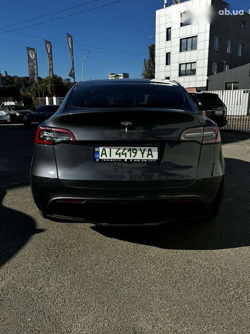 Tesla Model Y 2023 - фото 11