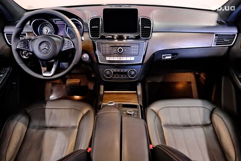 Mercedes-Benz GLE-Класс 2018 серый - фото 7