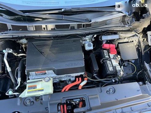 Nissan Leaf 2018 - фото 11